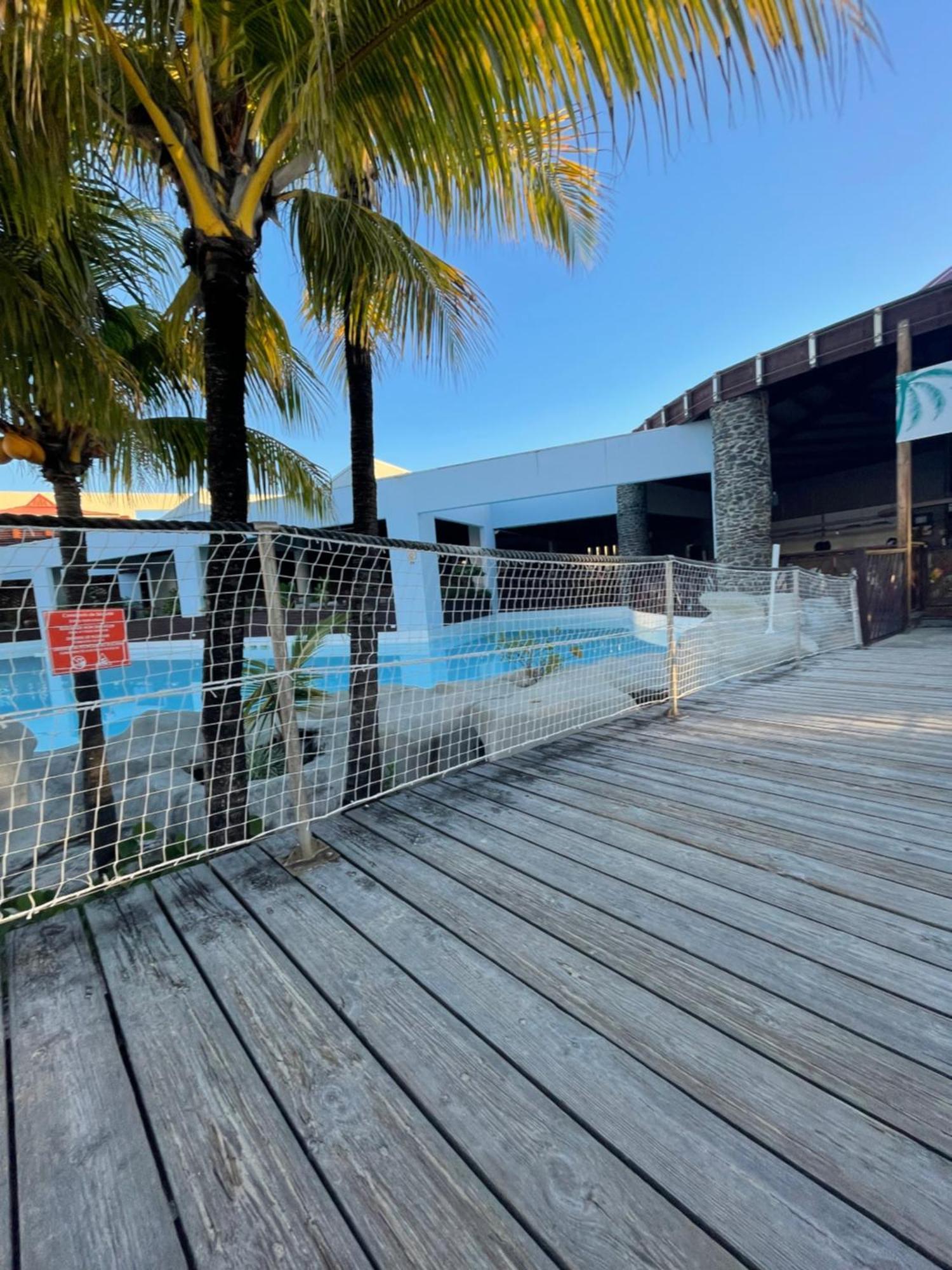 Studio 25 M Manganao Joela 4 Personnes Avec Machine A Laver (Adults Only) Saint-Francois  Exterior foto