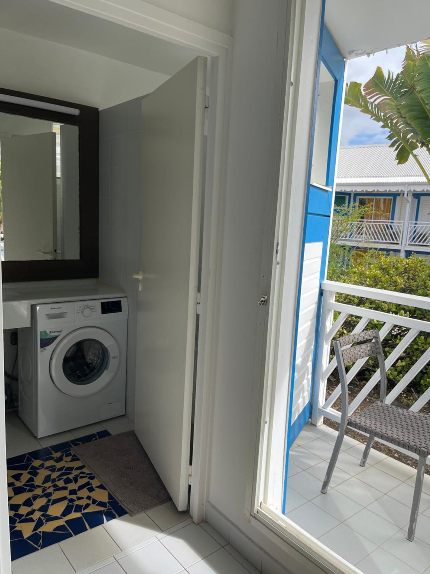 Studio 25 M Manganao Joela 4 Personnes Avec Machine A Laver (Adults Only) Saint-Francois  Exterior foto
